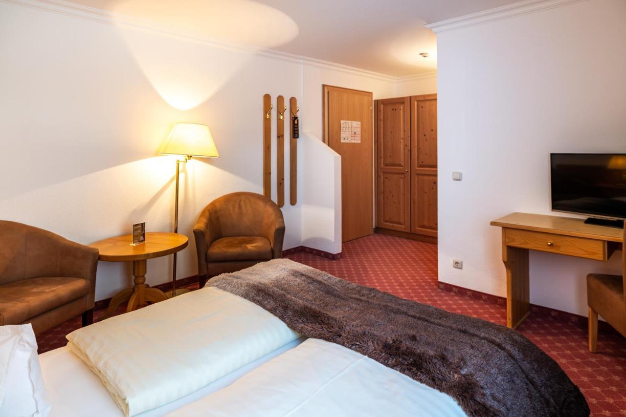 Kertess Hotel